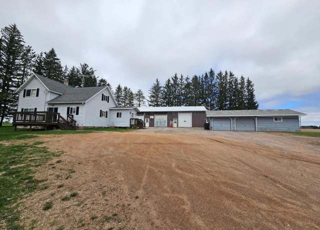 Property at 9878 Clark Dr, Marshfield, WI 54449, 3 beds, 1 bath