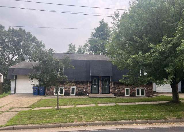 Property at 1209-1211 Augusta Ave, Wausau, WI 54403, 6 beds, 2 baths
