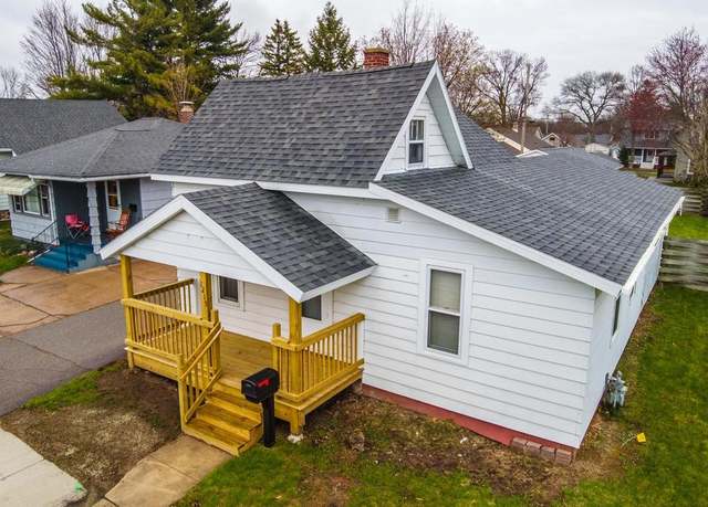 Property at 1215 S 9th Ave, Wausau, WI 54401, 4 beds, 1 bath