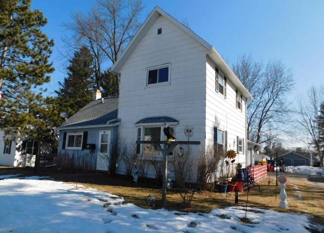 Property at 109 N California St, Merrill, WI 54452, 4 beds, 1 bath