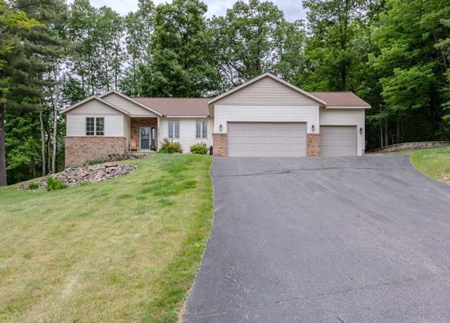 Property at 1916 Hidden Trail Rd, Wausau, WI 54403, 4 beds, 3.5 baths