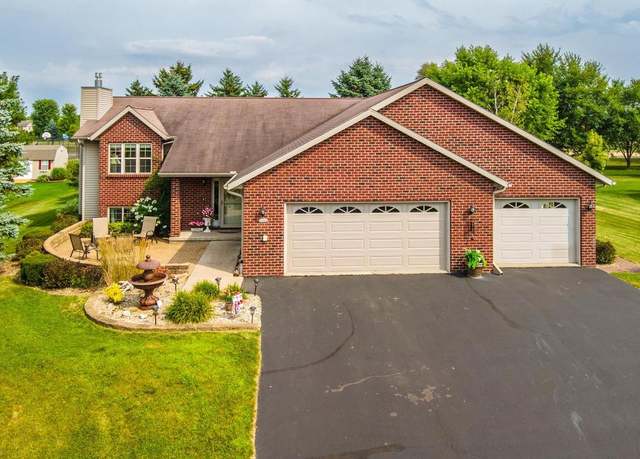 Property at 2064 Gary Lee Dr, Mosinee, WI 54455, 4 beds, 3 baths