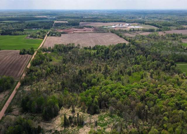 Property at 251 Derby Ct, Nekoosa, WI 54457