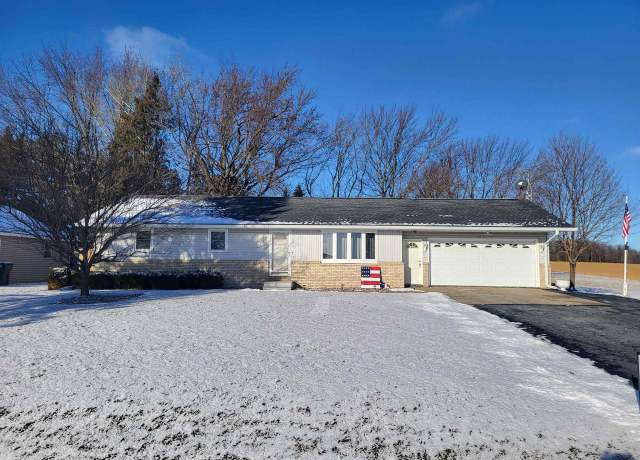 Property at 8310 County Road H, Marshfield, WI 54449, 3 beds, 1.5 baths