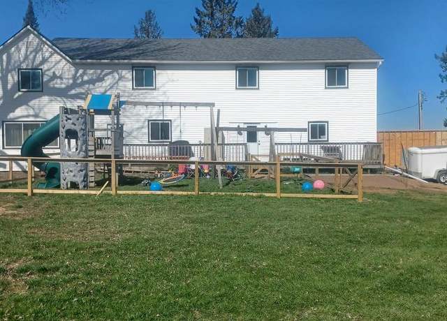 Property at N5425 Division Dr, Medford, WI 54451, 8 beds, 2 baths