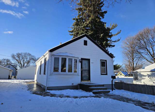 Property at 3139 S Brust Ave, Milwaukee, WI 53207, 2 beds, 1 bath