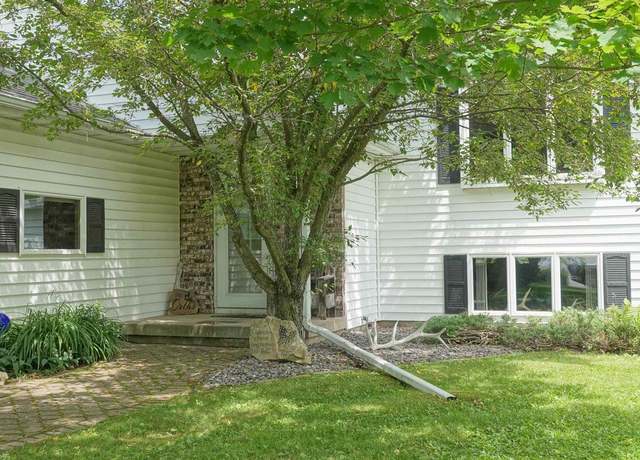 Property at 500 N Front St, Dorchester, WI 54425, 4 beds, 2 baths