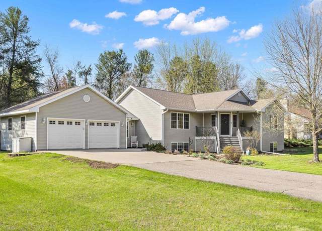 Property at 3424 Vine St, Stevens Point, WI 54481, 3 beds, 2.5 baths