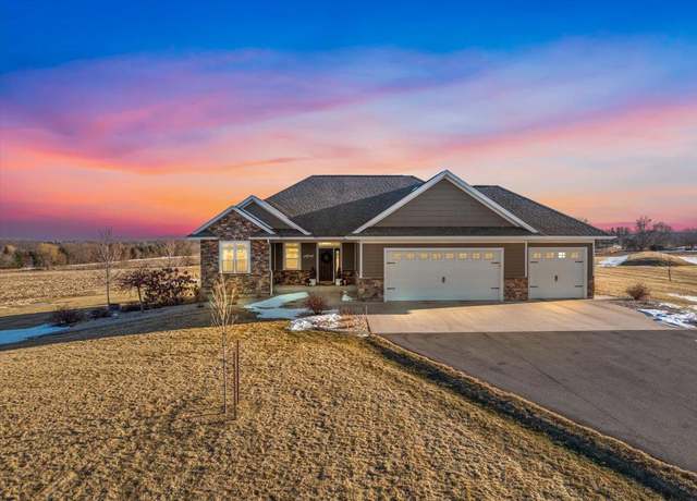 Property at 112511 Roman Rd, Marshfield, WI 54449, 3 beds, 2.5 baths