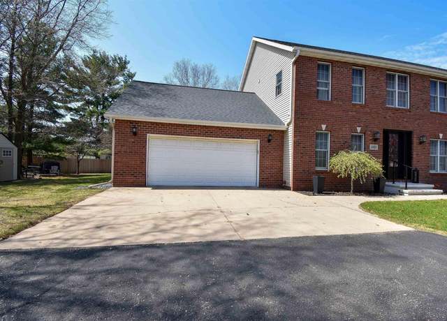 Property at 3001 Revere Rd, Plover, WI 54467, 3 beds, 2.5 baths