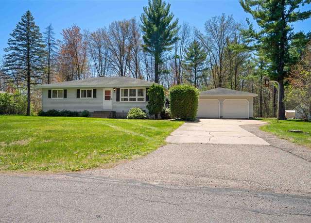 Property at 441 Cardinal St, Wisconsin Rapids, WI 54494, 3 beds, 1.5 baths