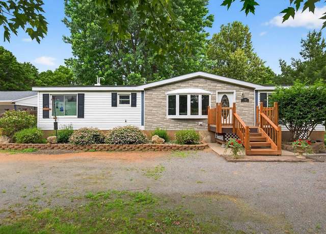 Property at 4110 State Highway 54, Wisconsin Rapids, WI 54495, 3 beds, 2 baths