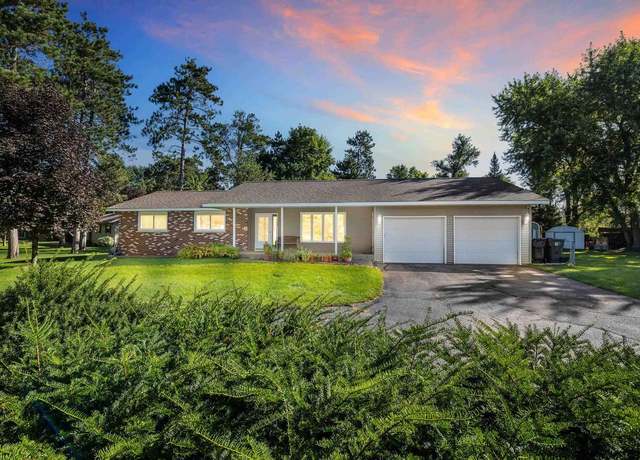 Property at 2220 Weslan Dr, Plover, WI 54467, 3 beds, 1.5 baths