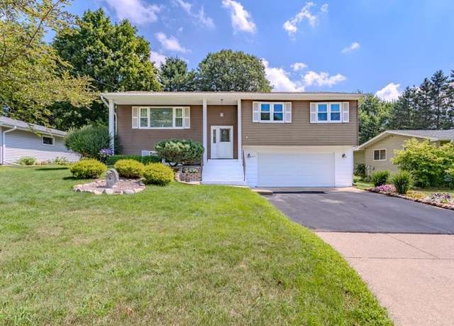 Property at 1429 N 14th Ave, Wausau, WI 54401, 3 beds, 2 baths