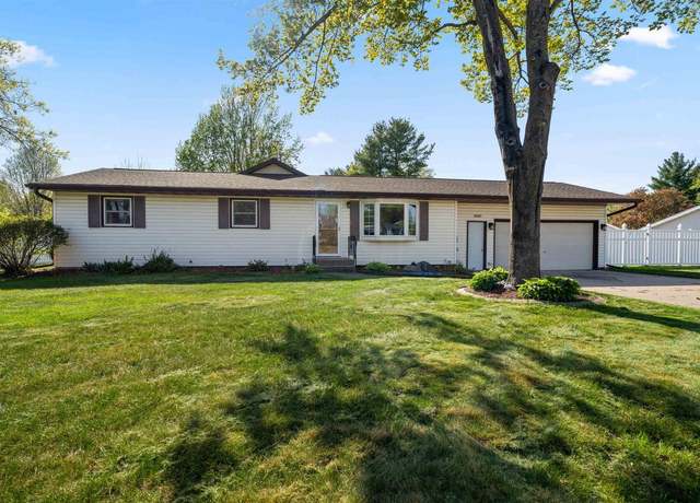Property at 1820 Sampson St, Wisconsin Rapids, WI 54494, 2 beds, 2 baths