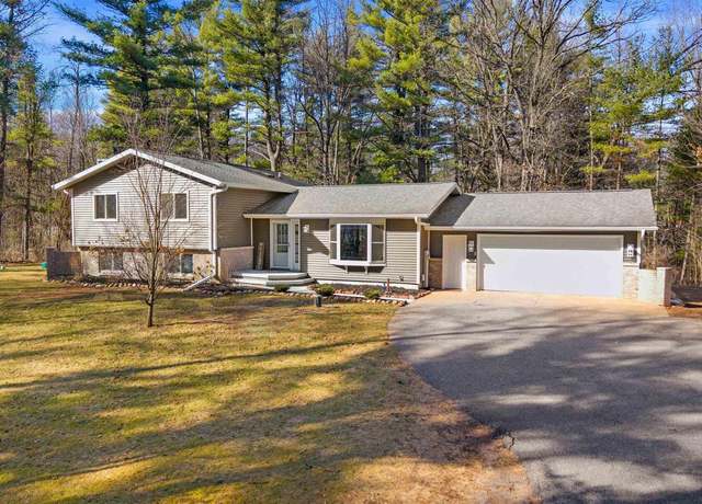 Property at 5841 David Dr, Wisconsin Rapids, WI 54494, 4 beds, 2.5 baths