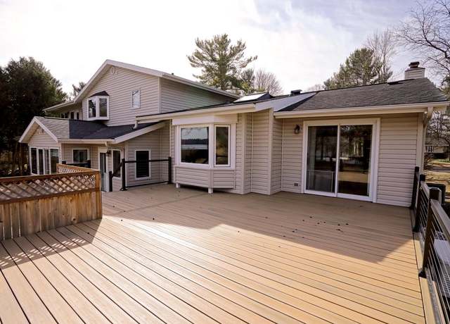 Property at 3125 Dans Dr, Stevens Point, WI 54481, 4 beds, 3.5 baths