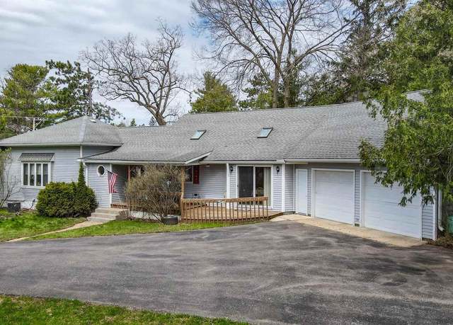 Property at 298 Pond St, Amherst, WI 54406, 3 beds, 2.5 baths