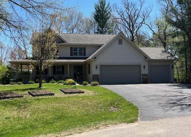Property at 1030 Woodland Ct, Plover, WI 54467, 4 beds, 2.5 baths