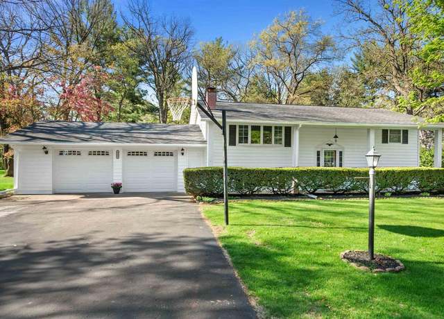 Property at 6530 Wazeecha Ridge Ct, Wisconsin Rapids, WI 54494, 4 beds, 2 baths