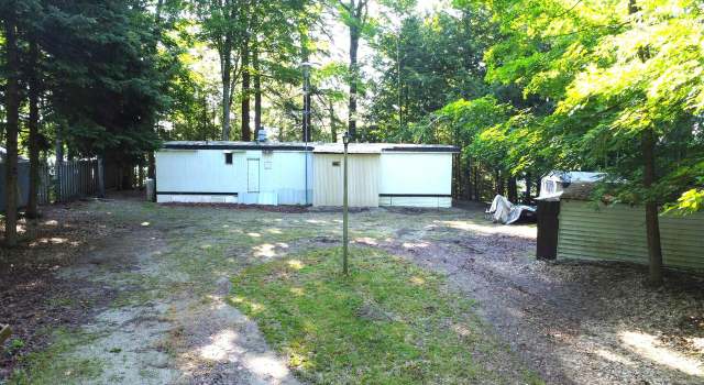 Photo of W12409 Northwoods Ln, Elcho, WI 54428