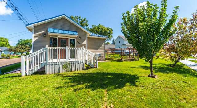 Photo of 309 E 14th St, Marshfield, WI 54449