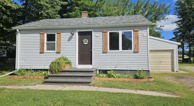 Photo of 303 W Mc Millan St, Marshfield, WI 54449