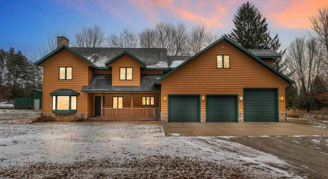 Photo of 3903 Lake Dr, Amherst Junction, WI 54407
