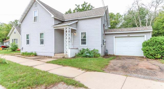 Photo of 418 Point Basse Ave, Nekoosa, WI 54457