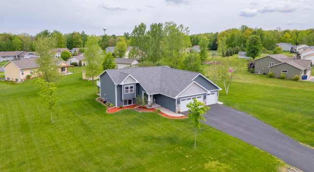 Photo of 934 Windwood Dr, Kronenwetter, WI 54455