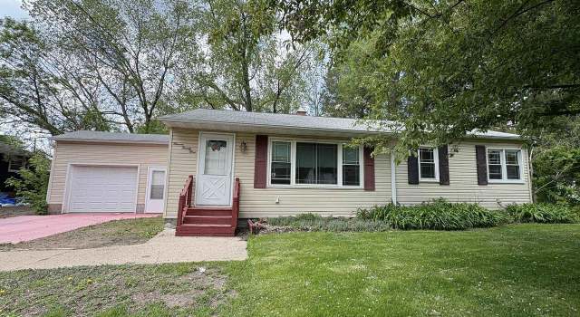 Photo of 1121 Broadway St, Wisconsin Rapids, WI 54494