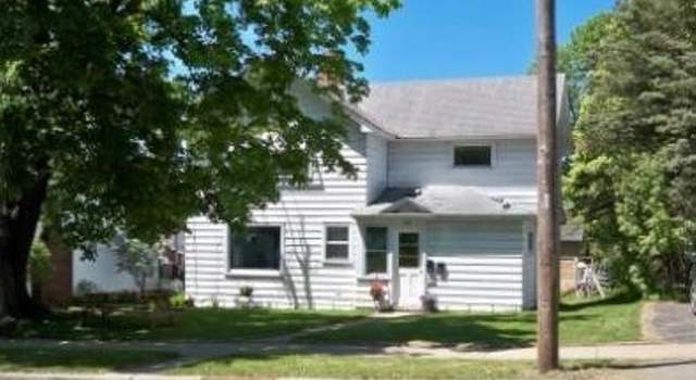 Photo of 212 N Prospect St, Merrill, WI 54452