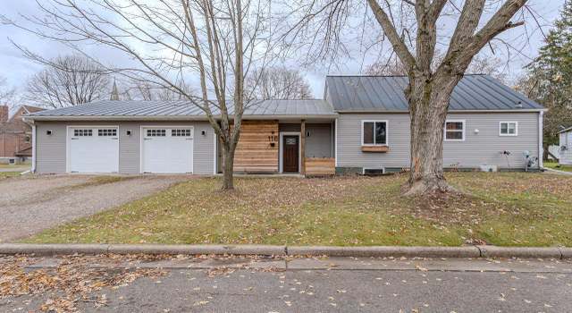 Photo of 116 N Thomas St, Loyal, WI 54446
