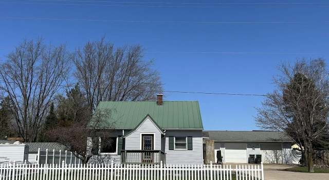 Photo of 1216 Main St, Junction City, WI 54443