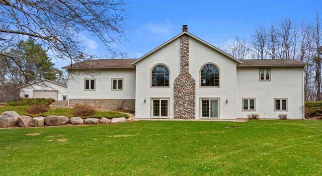Photo of 9605 Sumac Cir, Amherst, WI 54406