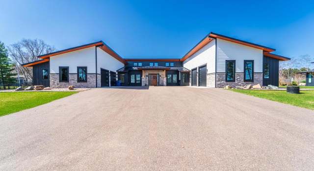 Photo of 719 Country Club Rd, Schofield, WI 54476