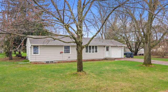 Photo of 215 Beech St, Stevens Point, WI 54481