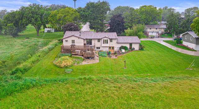 Photo of 215 Sharp Ave, Reeseville, WI 53579