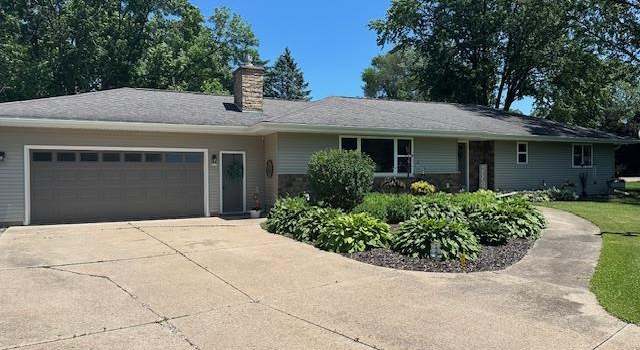 Photo of 217 Columbus Ct, Marshfield, WI 54449