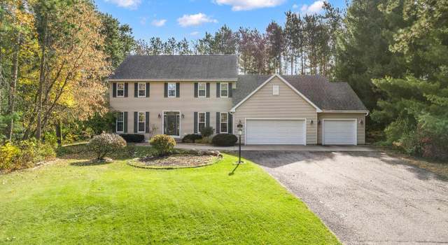 Photo of 2241 Shadowview Cir, Plover, WI 54467