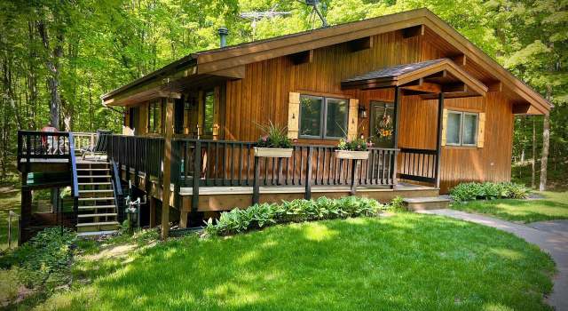 Photo of N4280 Wolf River Dr, White Lake, WI 54491