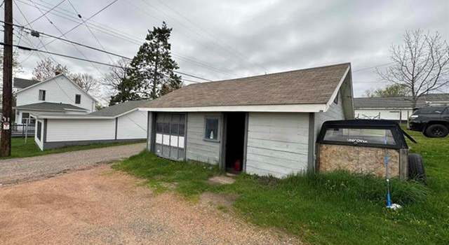 Photo of 402 N Genesee St, Merrill, WI 54452
