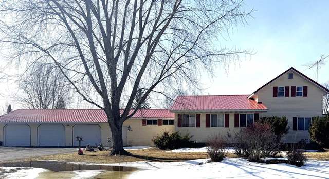Photo of N11597 Spring St, Aniwa, WI 54408