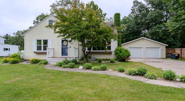 Photo of 1119 W Grand Ave, Rothschild, WI 54474
