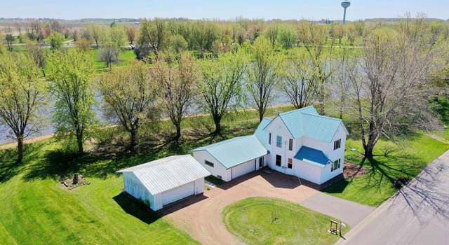 Photo of 192 S Linden St, Dorchester, WI 54425