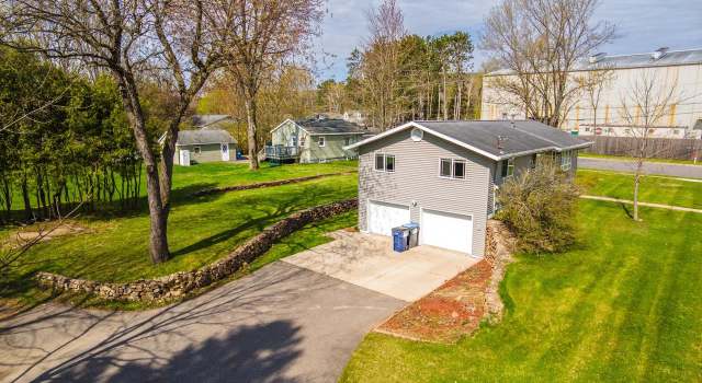 Photo of 115 Hewitt St, Rothschild, WI 54474