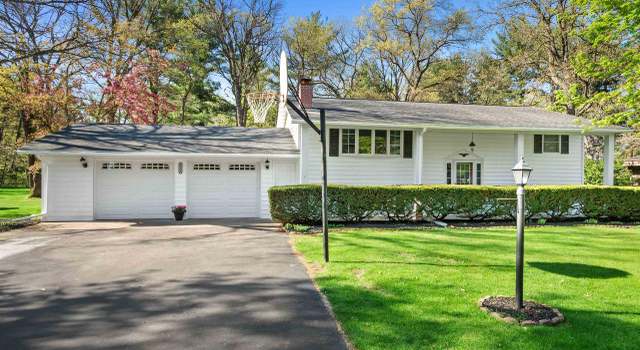 Photo of 6530 Wazeecha Ridge Ct, Wisconsin Rapids, WI 54494