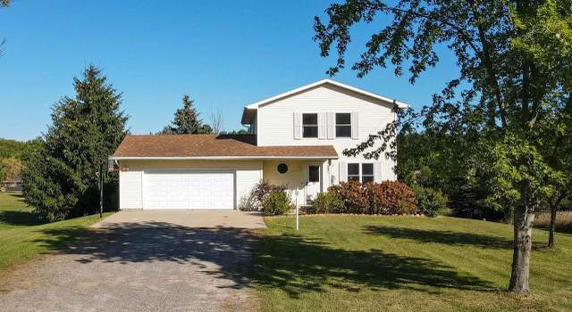 Photo of 530 E Zettelmeier Ln, Plainfield, WI 54966