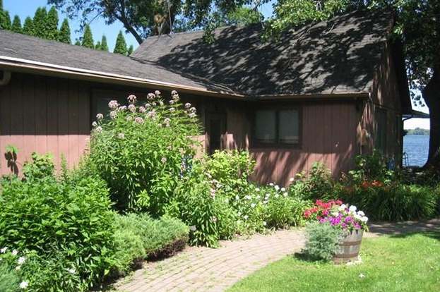 3554 Crocker Ct Sturgeon Bay Wi 54235 Mls 130973 Redfin