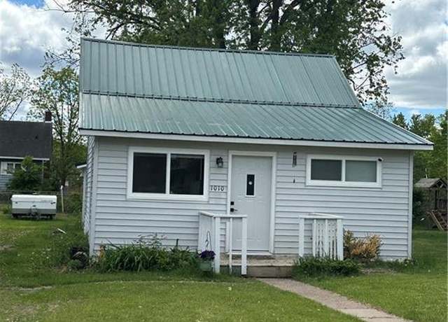 Property at 1010 Fillmore St, Black River Falls, WI 54615, 3 beds, 1 bath
